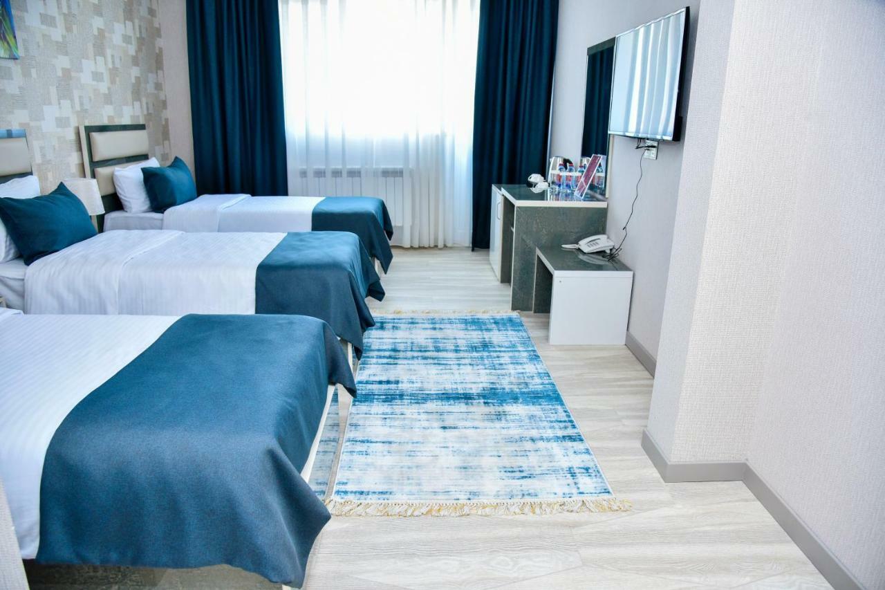 Supreme Hotel Bakoe Buitenkant foto
