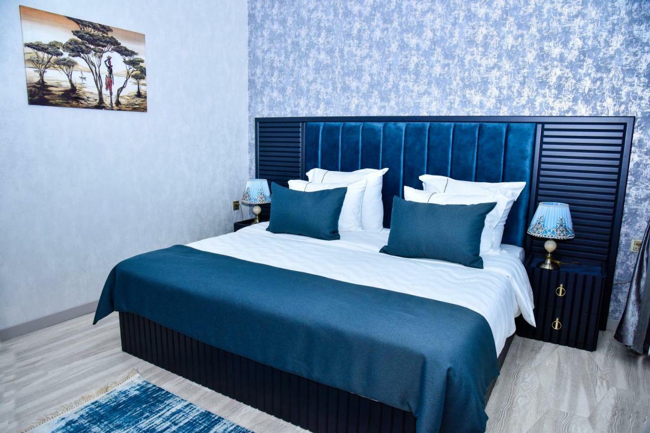 Supreme Hotel Bakoe Buitenkant foto